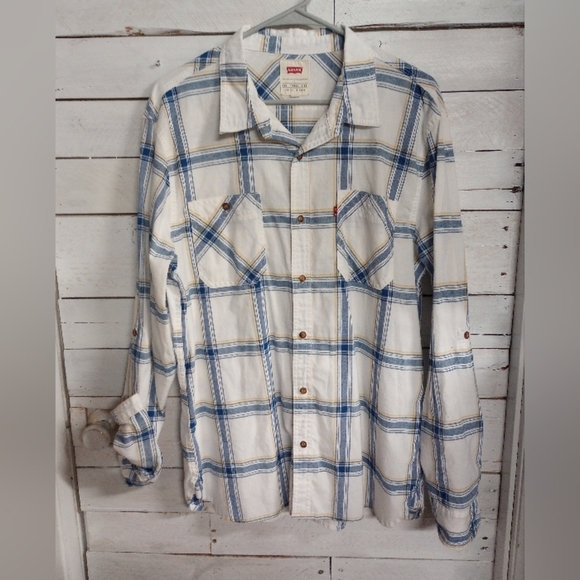 Men's Levi Strauss Button Front Plaid Shirt Size Large Roll Tab Sleeve. - Picture 1 of 11